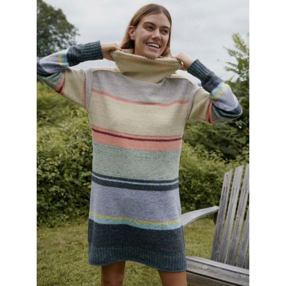 Anthropologie Daily Practice
Open Back Striped Turtleneck Sweater Dress